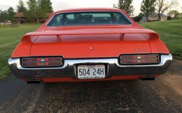 Unknown-Gto-1969-Carousel-Red-Black-27