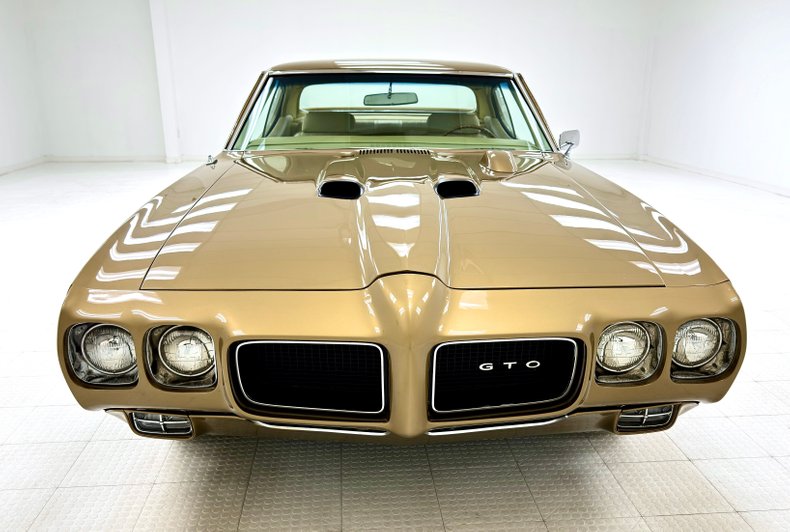 Unknown-Gto-1970-Granada-Gold-Sandalwood-10