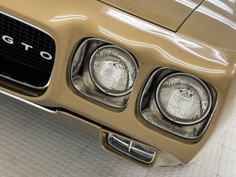 Unknown-Gto-1970-Granada-Gold-Sandalwood-12