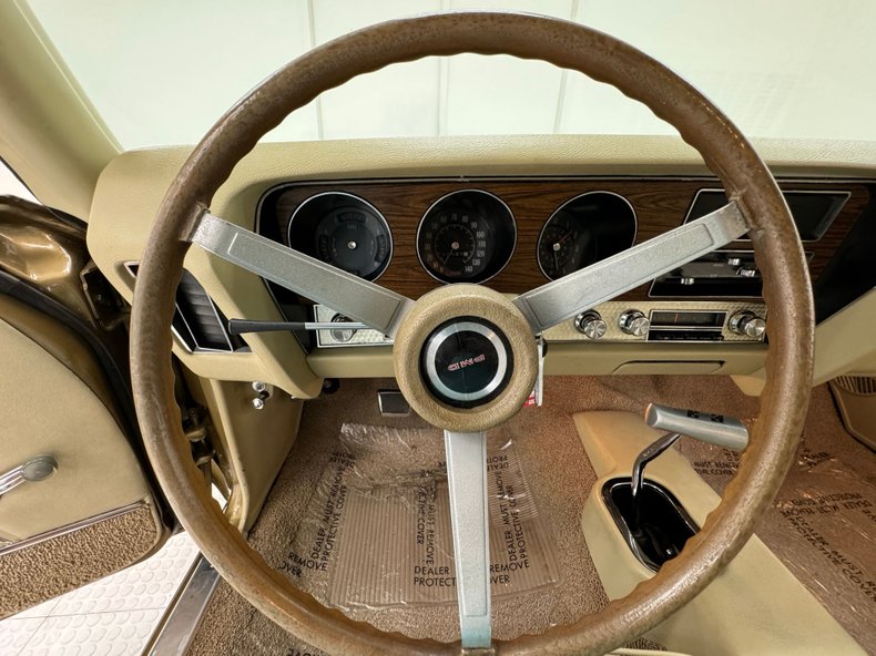 Unknown-Gto-1970-Granada-Gold-Sandalwood-44