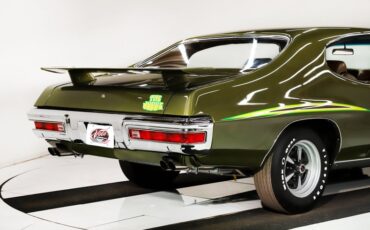 Unknown-Gto-1970-Verdoro-Green-Saddle-15