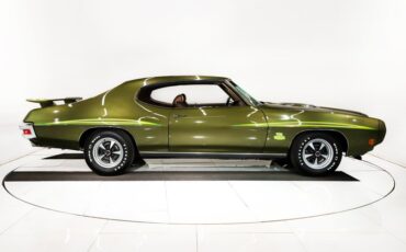 Unknown-Gto-1970-Verdoro-Green-Saddle-19