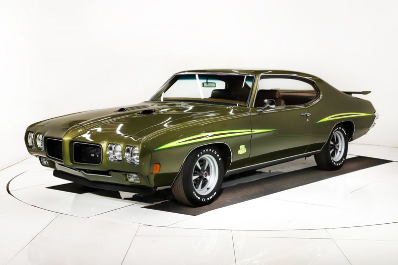Unknown-Gto-1970-Verdoro-Green-Saddle-28