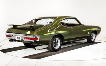 Unknown-Gto-1970-Verdoro-Green-Saddle-37