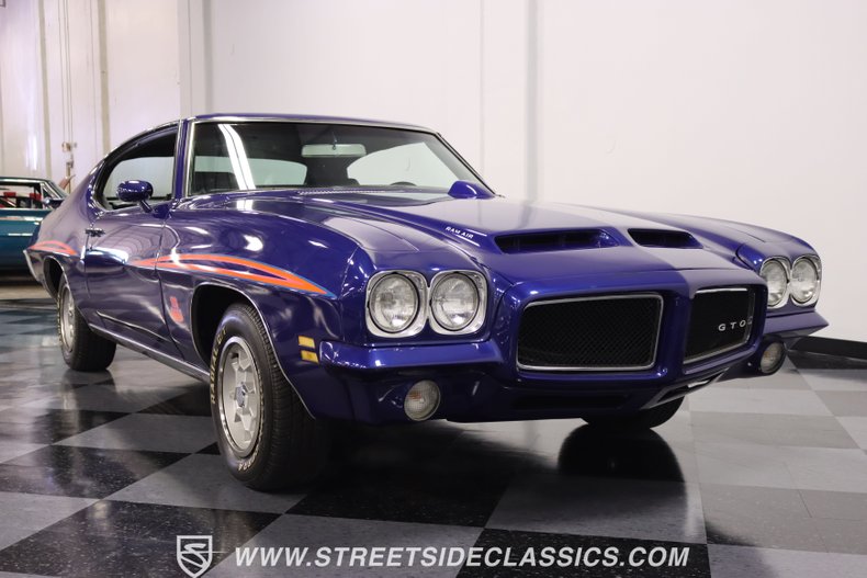 Unknown-Gto-1971-Blue-Metallic-Black-14