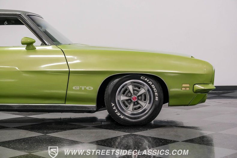 Unknown-Gto-1971-Tropical-Lime-Metall-Jade-33
