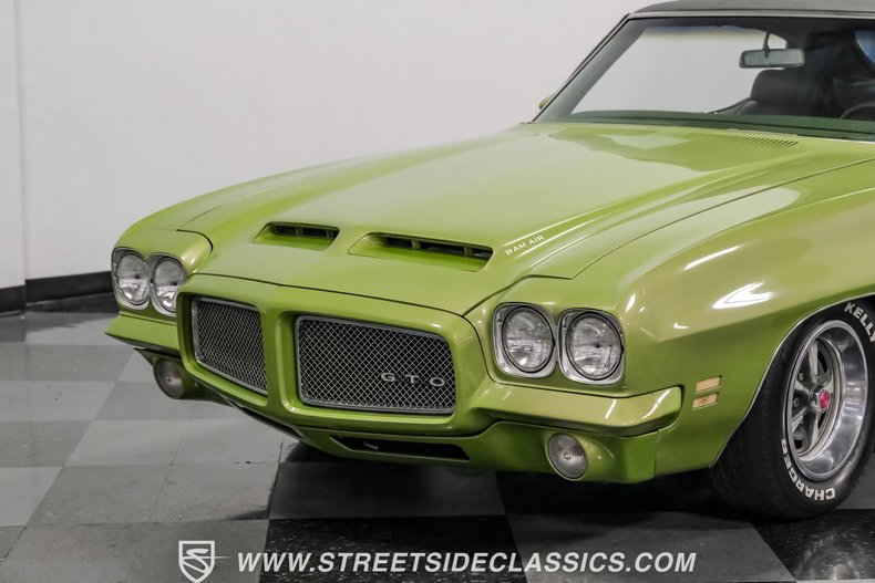Unknown-Gto-1971-Tropical-Lime-Metall-Jade-38