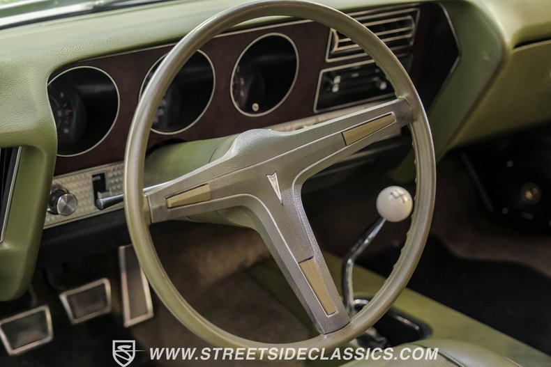 Unknown-Gto-1971-Tropical-Lime-Metall-Jade-46