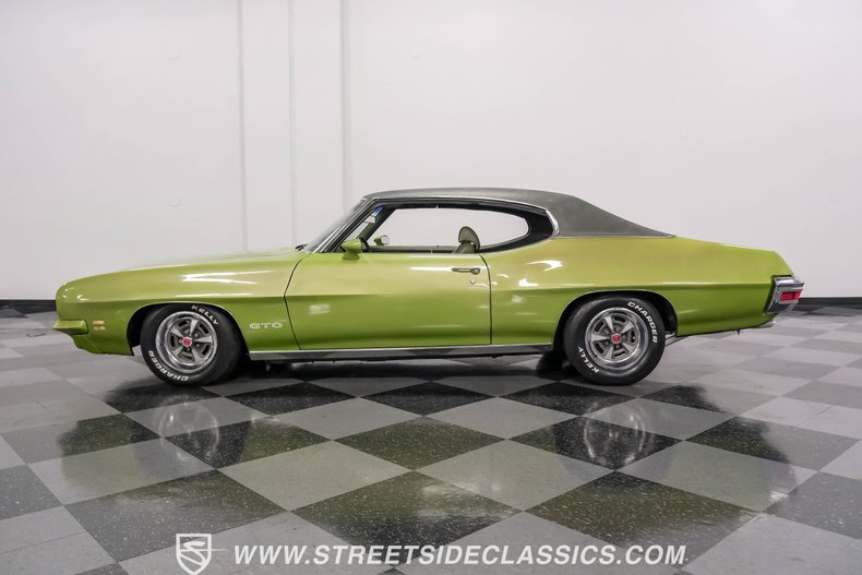 Unknown-Gto-1971-Tropical-Lime-Metall-Jade