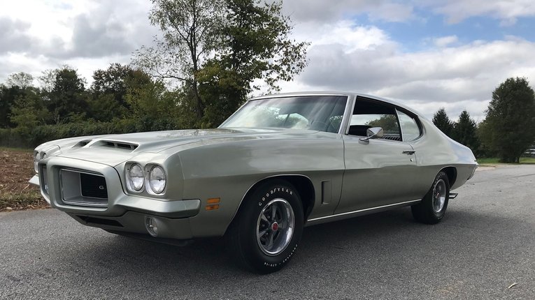 Unknown-Gto-1972-Silver-Black-13