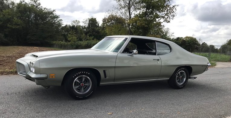 Unknown-Gto-1972-Silver-Black-14