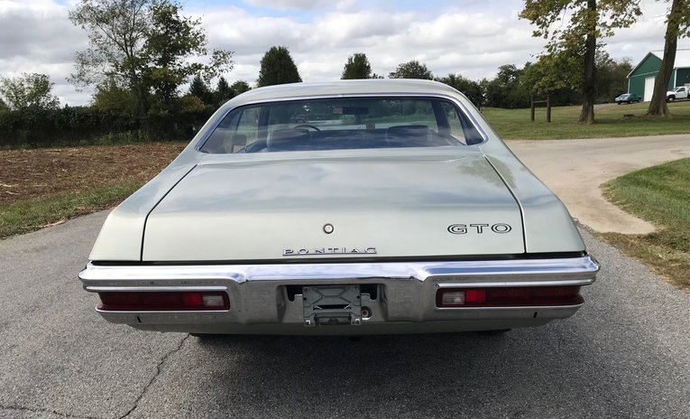Unknown-Gto-1972-Silver-Black-26