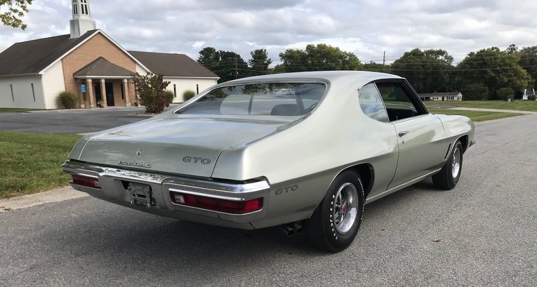 Unknown-Gto-1972-Silver-Black-28