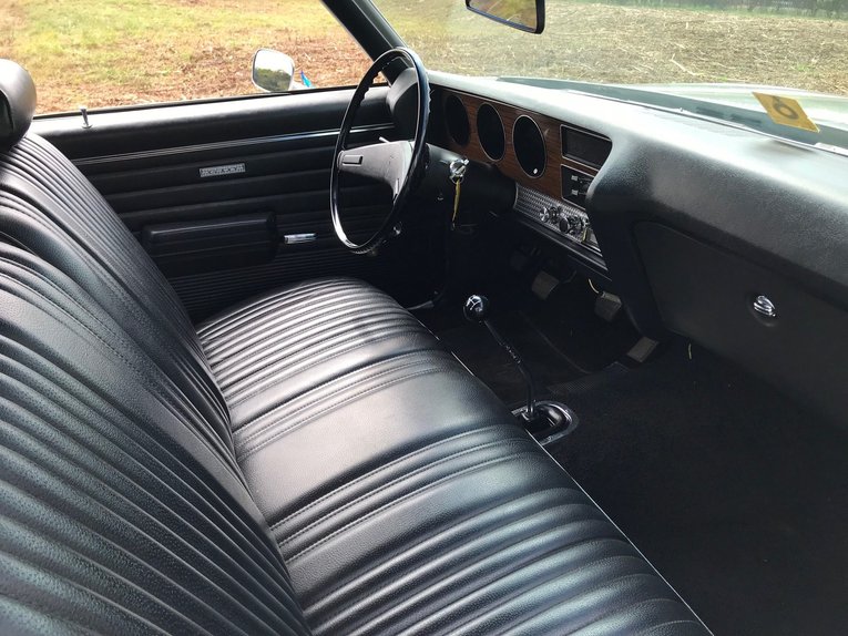 Unknown-Gto-1972-Silver-Black-31
