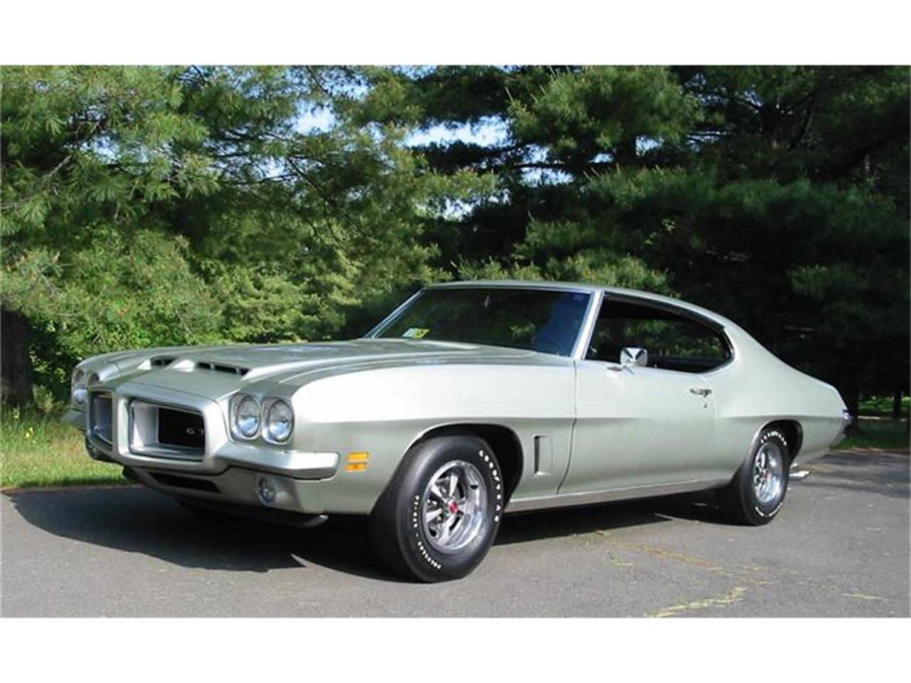 Unknown-Gto-1972-Silver-Black-4