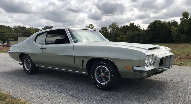 Unknown-Gto-1972-Silver-Black-7