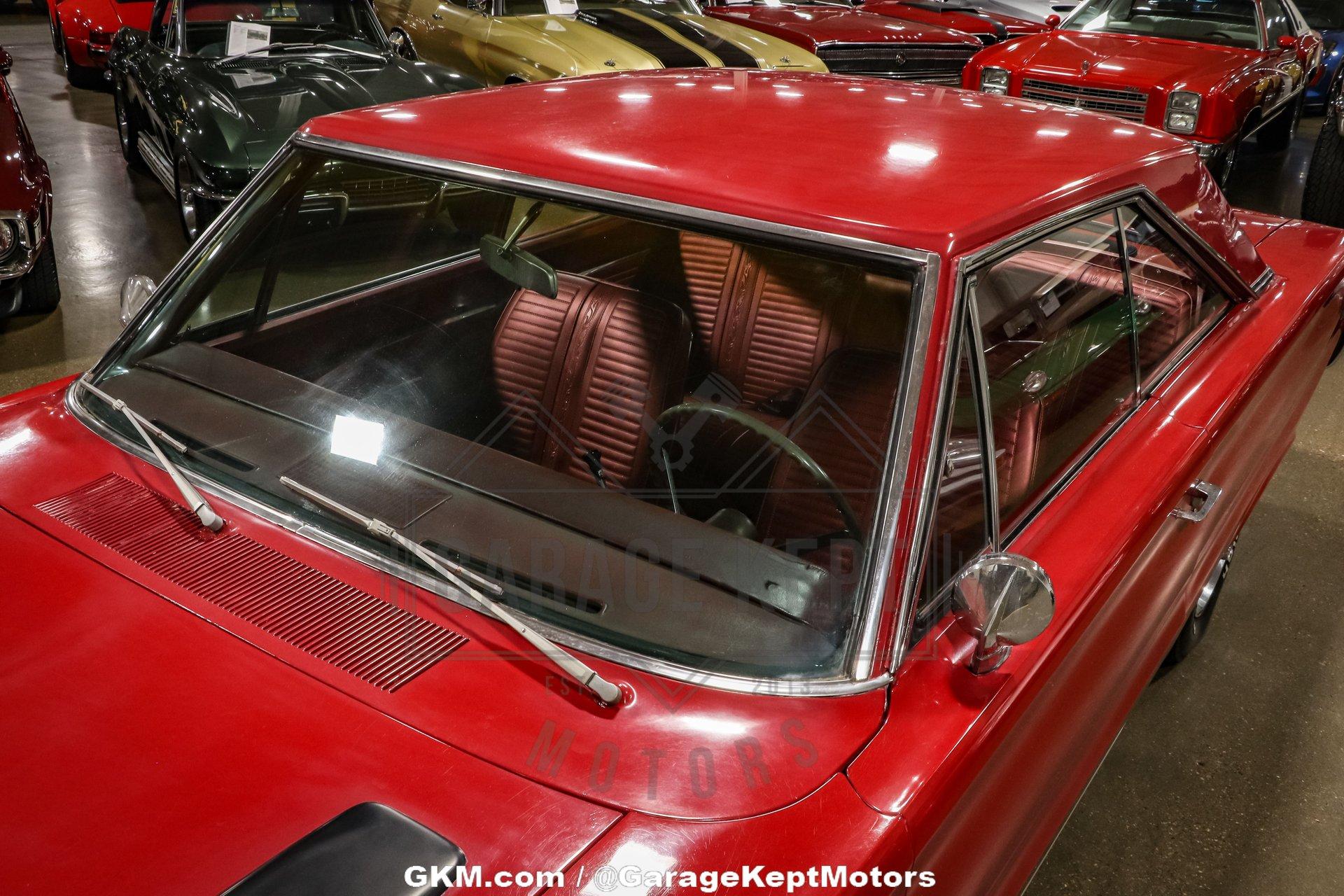 Unknown-Gtx-1967-Bright-Red-Red-12
