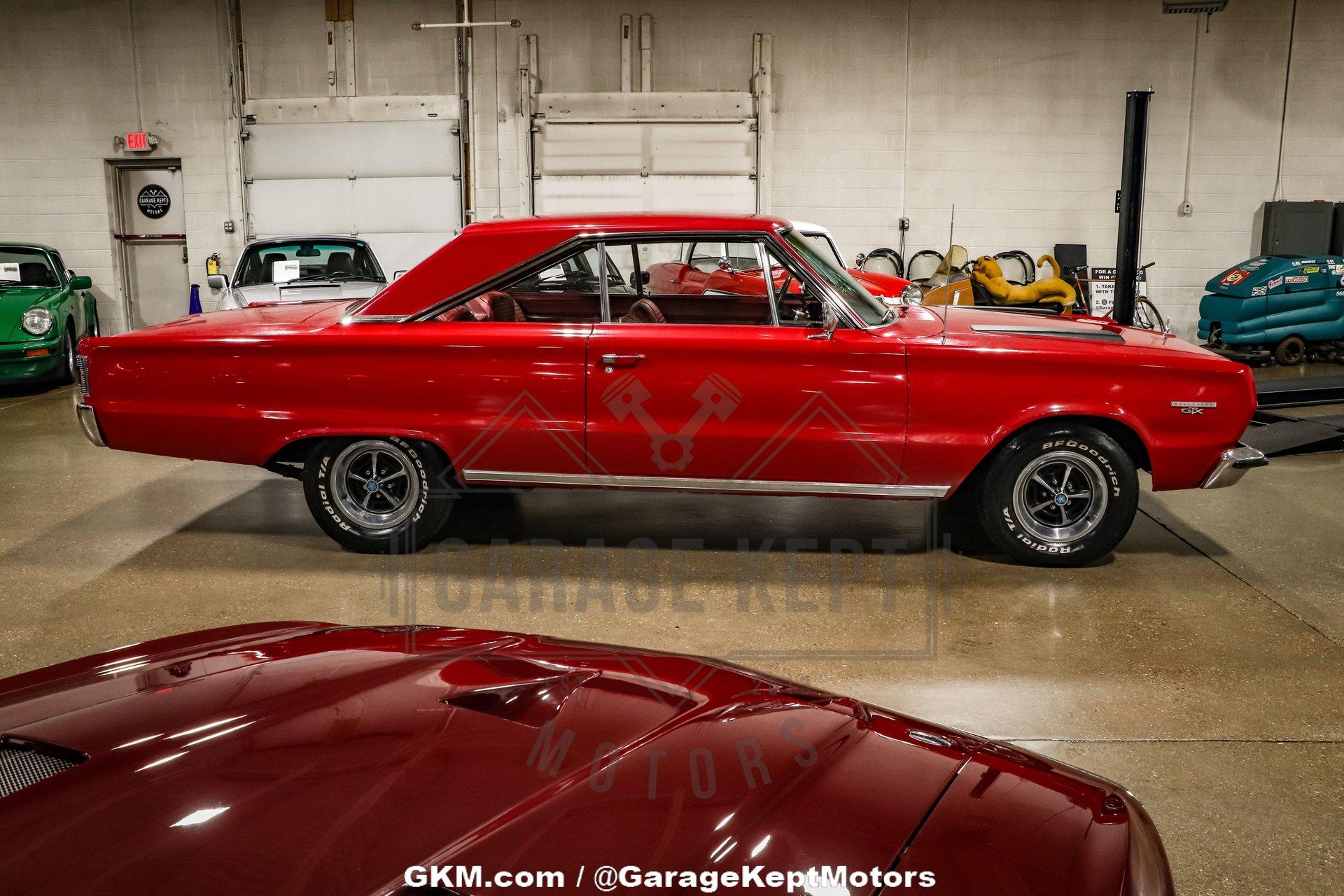 Unknown-Gtx-1967-Bright-Red-Red-25