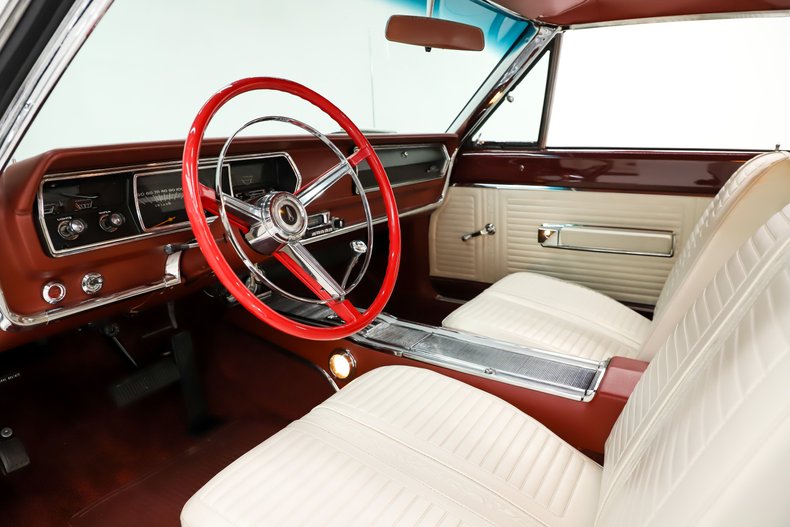 Unknown-Gtx-1967-White-Red-1