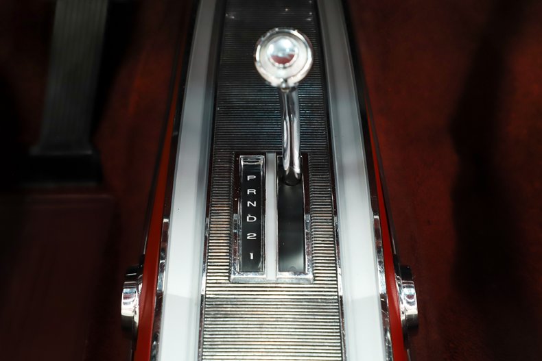 Unknown-Gtx-1967-White-Red-3