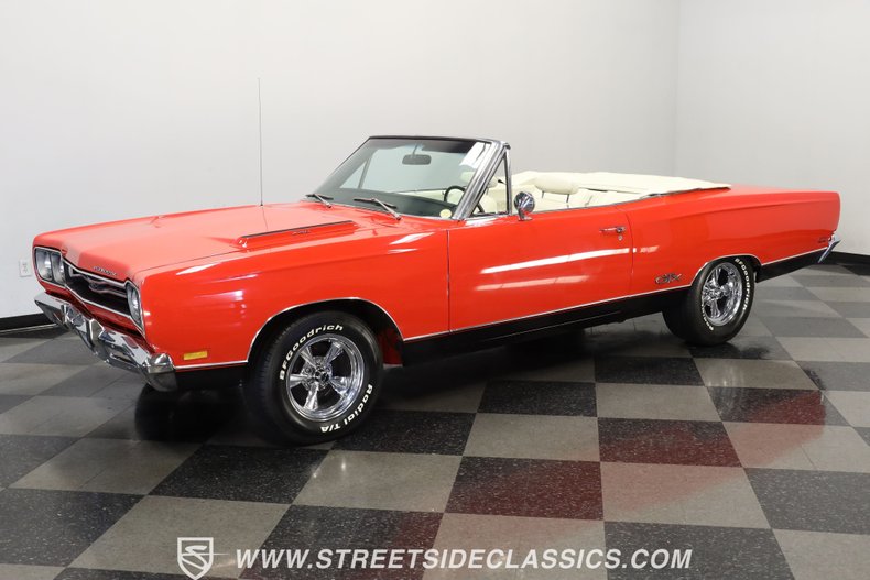 Unknown-Gtx-1969-Rally-Red-White-3