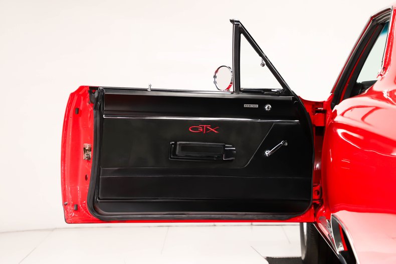 Unknown-Gtx-1969-Viper-Red-Black-13