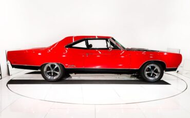 Unknown-Gtx-1969-Viper-Red-Black-26