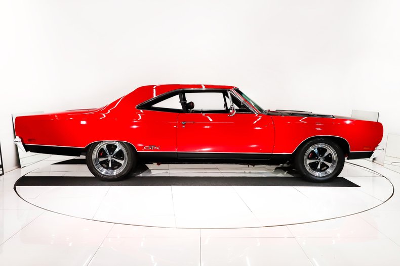 Unknown-Gtx-1969-Viper-Red-Black-26