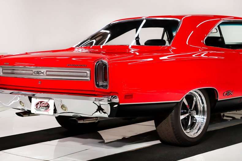 Unknown-Gtx-1969-Viper-Red-Black-28