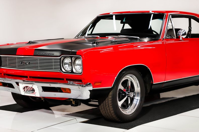 Unknown-Gtx-1969-Viper-Red-Black-3