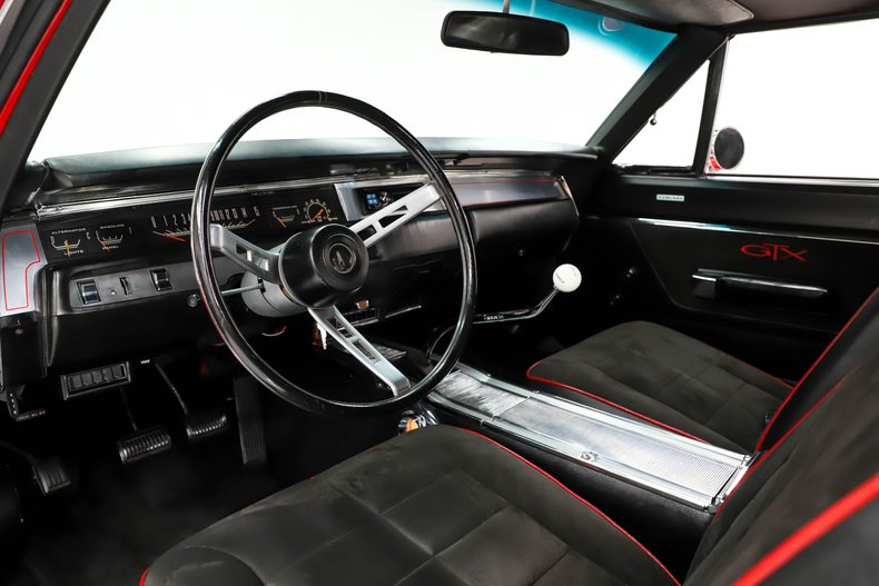 Unknown-Gtx-1969-Viper-Red-Black-8