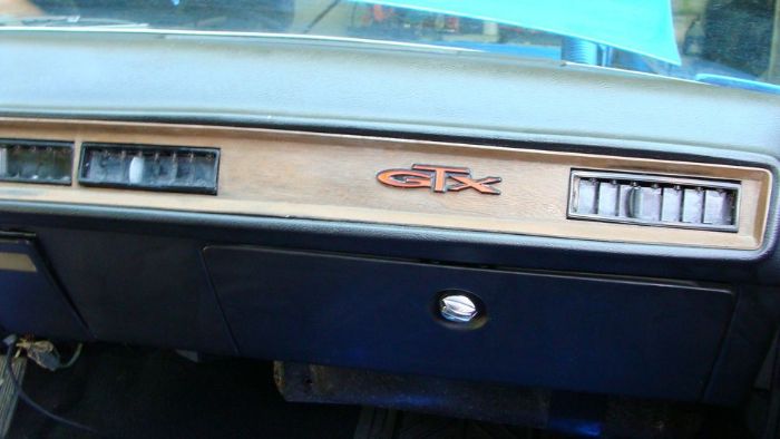 Unknown-Gtx-1971-BlueWhite-top-Black-16