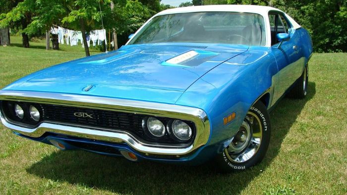 Unknown-Gtx-1971-BlueWhite-top-Black-18