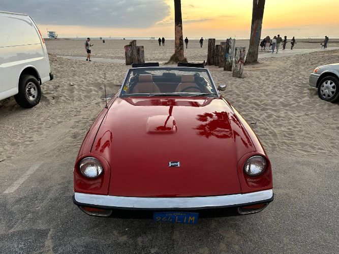 Unknown-Healey-1974-Red