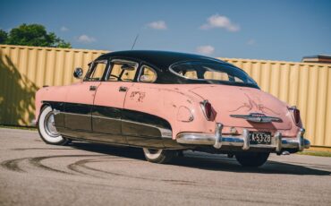 Unknown-Hornet-1951-Pink-and-Black-White-23