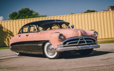Unknown-Hornet-1951-Pink-and-Black-White-3