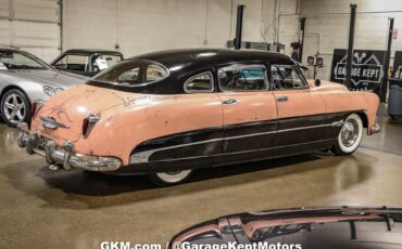 Unknown-Hornet-1951-Pink-and-Black-White-33