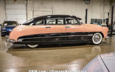 Unknown-Hornet-1951-Pink-and-Black-White-34