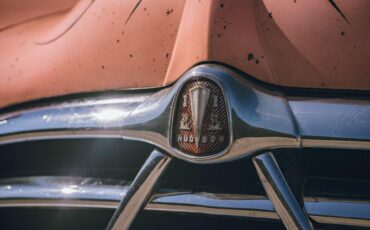 Unknown-Hornet-1951-Pink-and-Black-White-7