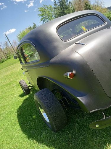 Unknown-Humpback-1939-Black-4