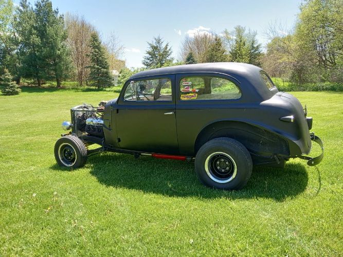 Unknown-Humpback-1939-Black