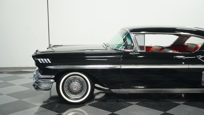 Unknown-Impala-1958-Black-Black-ampamp-Red-21