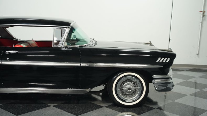 Unknown-Impala-1958-Black-Black-ampamp-Red-26