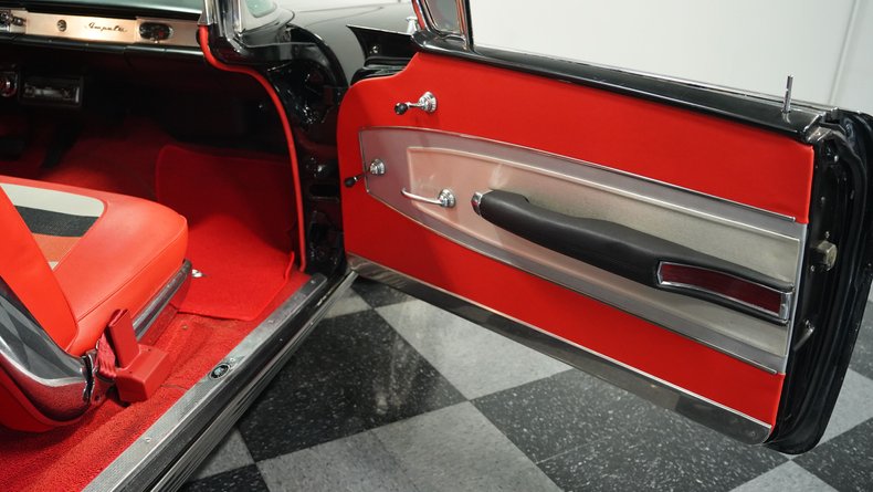 Unknown-Impala-1958-Black-Black-ampamp-Red-48