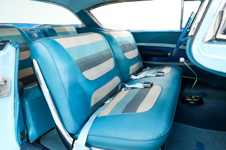 Unknown-Impala-1958-Cashmere-Blue-Blue-2