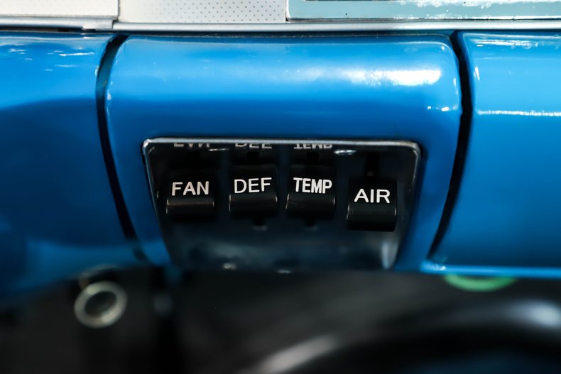 Unknown-Impala-1958-Cashmere-Blue-Blue-29