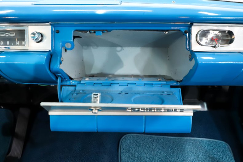 Unknown-Impala-1958-Cashmere-Blue-Blue-42