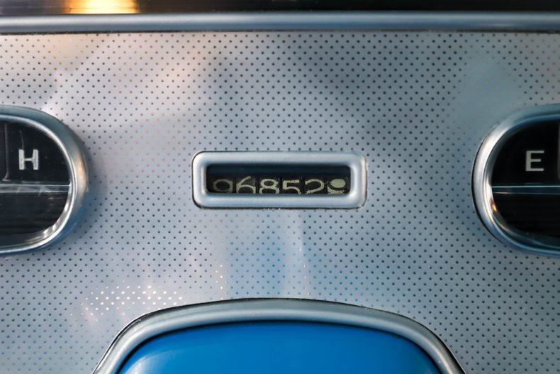 Unknown-Impala-1958-Cashmere-Blue-Blue-6