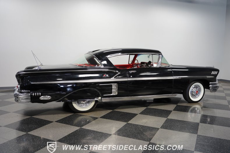 Unknown-Impala-1958-Onyx-Black-Red-19