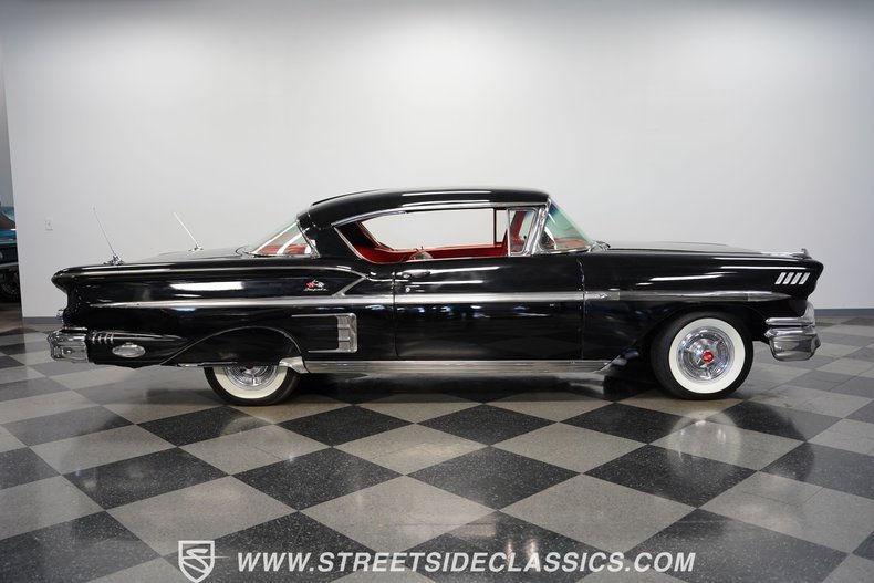 Unknown-Impala-1958-Onyx-Black-Red-20